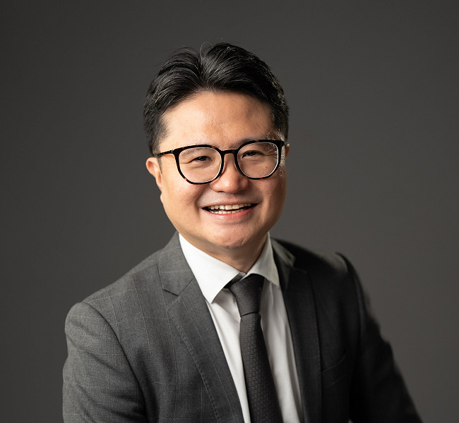 Amos Tan, Director, Head of Corporate, Meritus Law LLC