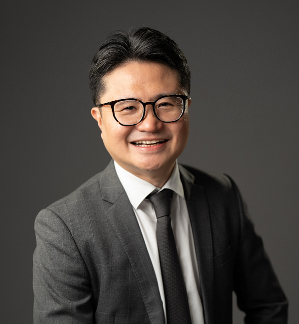 Amos Tan, Director, Head of Corporate, Meritus Law LLC